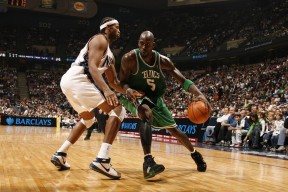 最后时刻胜出首场状态出色，TES观众沸腾！，TheShy重返赛场上演精彩一战